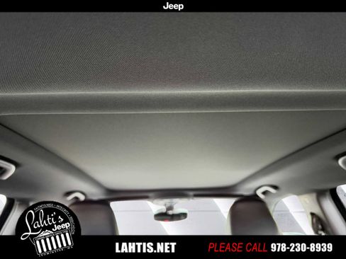 New 2025 Jeep Compass Limited w/ Sun & Sound Group image 18