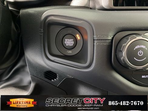 New 2026 Jeep Gladiator Mojave image 17