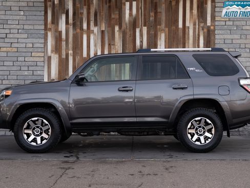 Used 2017 Toyota 4Runner TRD Off-Road Premium image 3