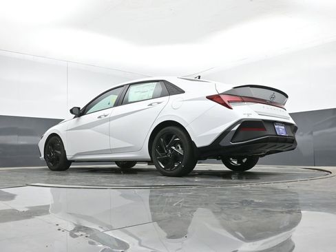 New 2026 Hyundai Elantra Sport image 12