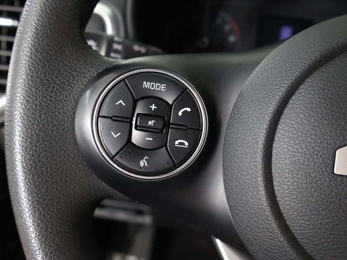Used 2022 Kia Soul LX FWD image 34