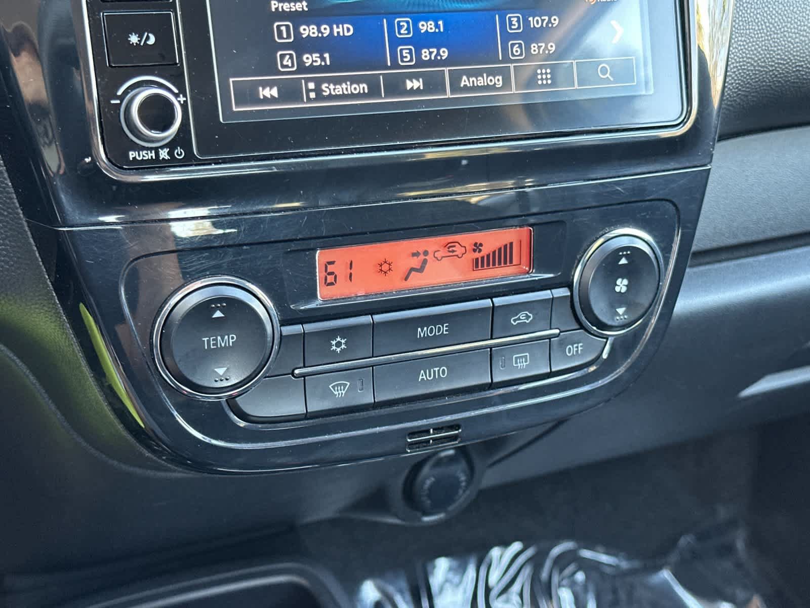 Used 2024 Mitsubishi Mirage G4 ES FWD image 20