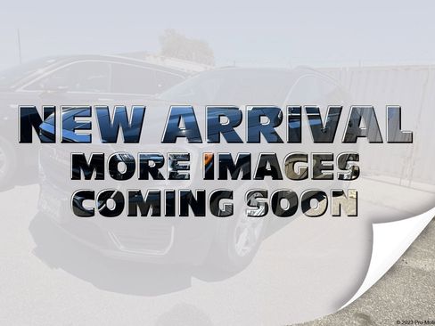 Used 2023 GMC Terrain SLE w/ Driver Convenience Package FWD image 1
