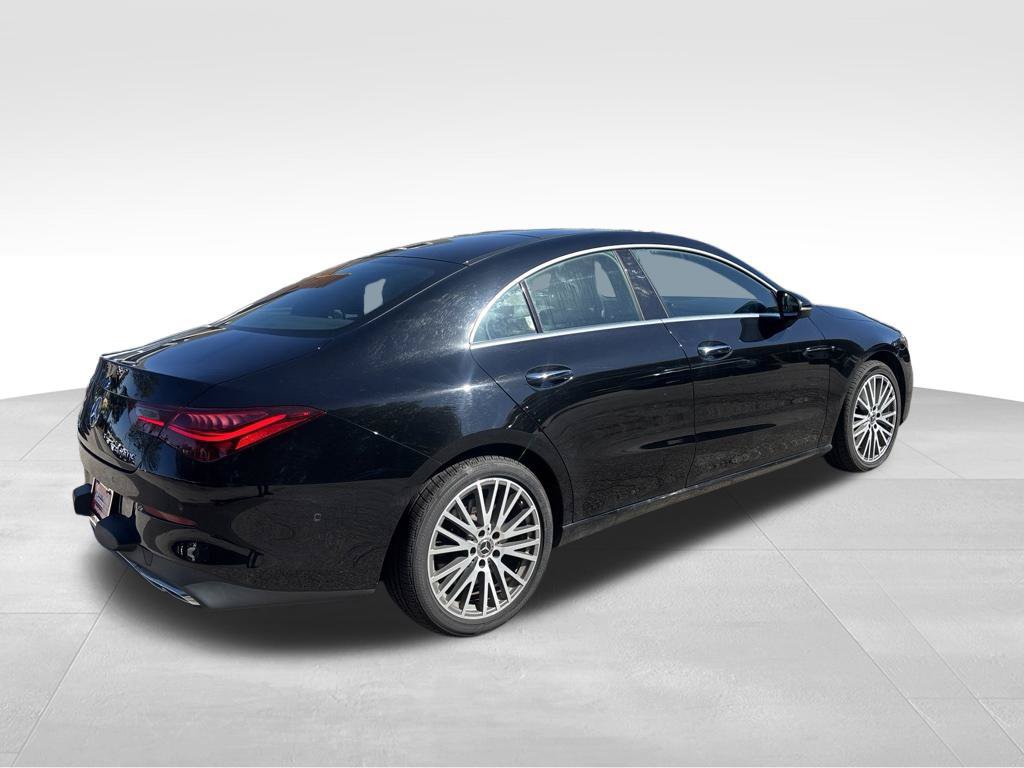 Used 2025 Mercedes-Benz CLA 250 4MATIC image 5