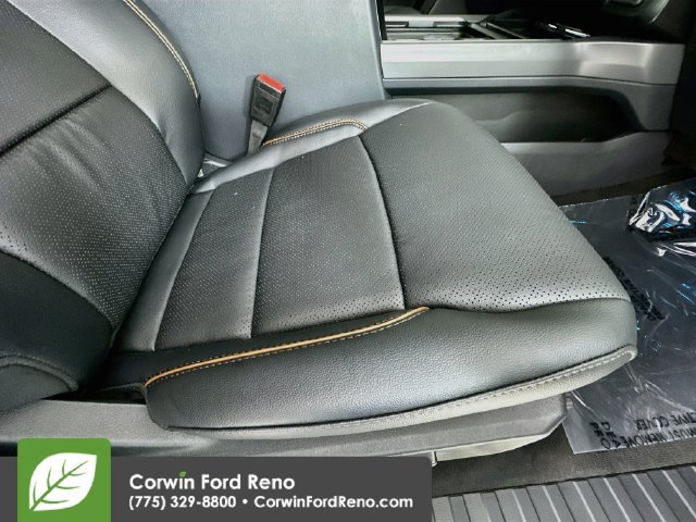 New 2026 Ford F350 Lariat w/ Black Appearance Package AWD/4WD image 32