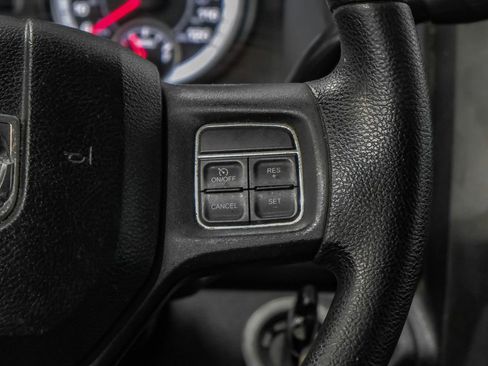Used 2014 RAM 2500 Tradesman w/ Chrome Appearance Group AWD/4WD image 17