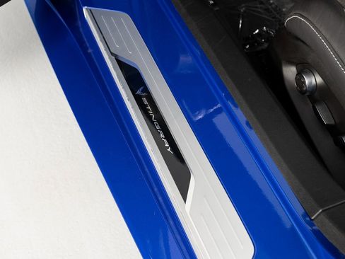 Used 2021 Chevrolet Corvette Stingray Premium Conv w/ Chrome Exterior Badge Package image 14