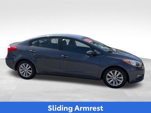 Used 2016 Kia Forte LX FWD image 24