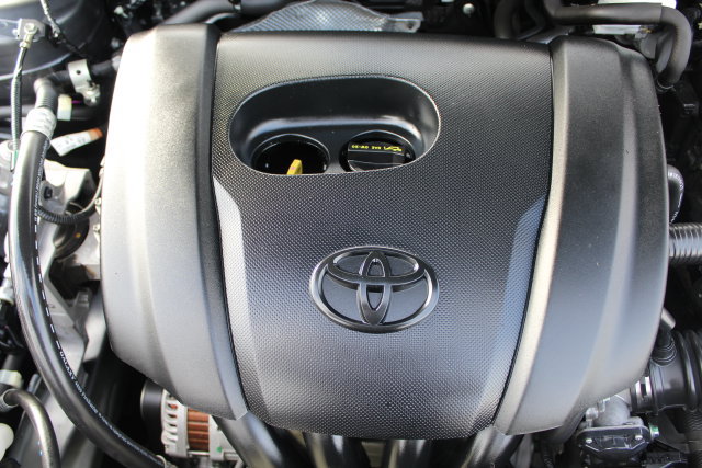 Used 2019 Toyota Yaris LE FWD image 56