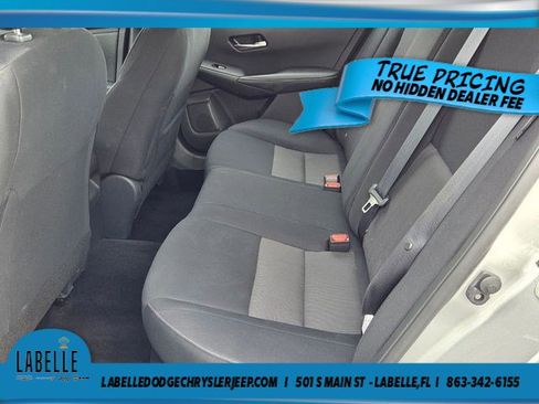 Used 2023 Nissan Sentra SV FWD image 5