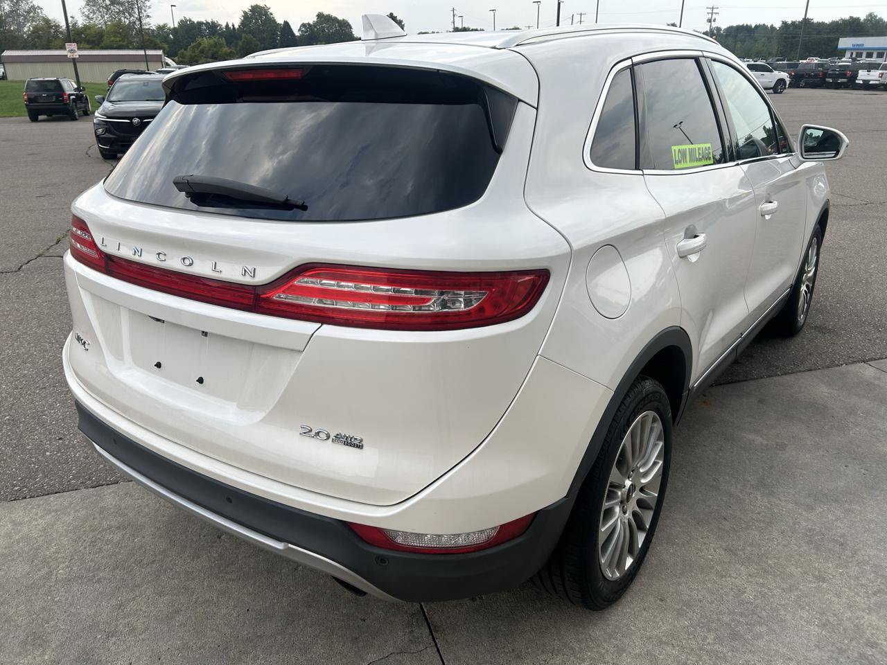 Used 2016 Lincoln MKC Reserve AWD/4WD image 5
