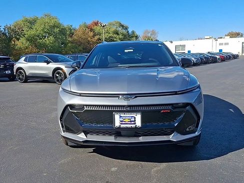 New 2026 Chevrolet Equinox EV RS image 7