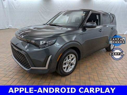 Used 2023 Kia Soul LX w/ LX Technology Package image 3