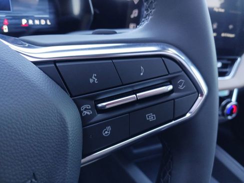 New 2026 Chevrolet Equinox ACTIV w/ Convenience Package III image 32