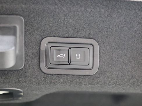 Used 2019 Audi A6 3.0T Prestige w/ Prestige Package AWD/4WD image 34