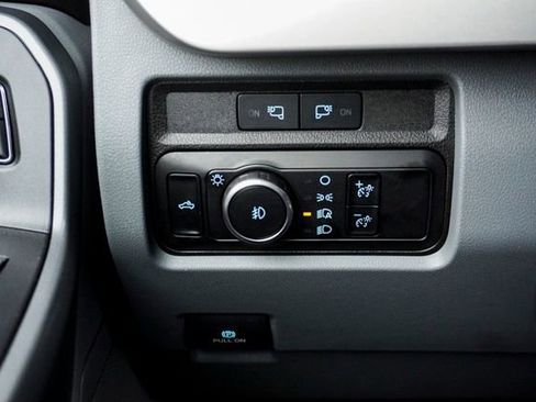 Used 2023 Ford F350 XLT image 24