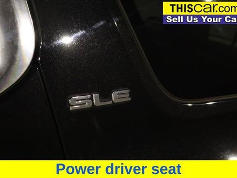 Used 2017 GMC Acadia SLE w/ Driver Alert Package I FWD image 13