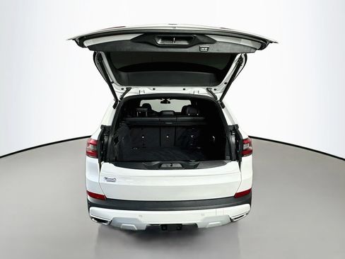 Used 2023 BMW X5 xDrive40i w/ Executive Package AWD/4WD image 29