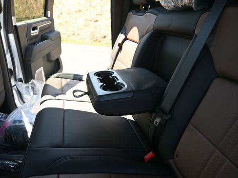 New 2026 Chevrolet Silverado 3500 High Country w/ High Country Premium Package AWD/4WD image 51