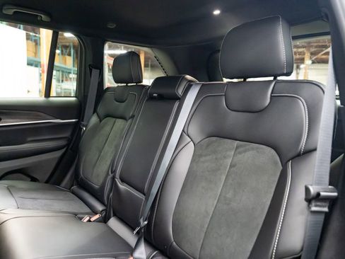 New 2026 Jeep Grand Cherokee 4WD image 26