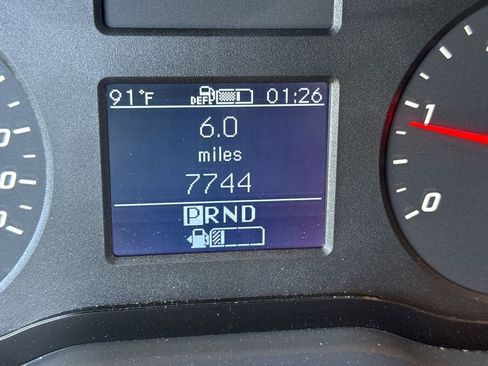 Used 2019 Mercedes-Benz Sprinter 170 w/ Driver Convenience Package image 17