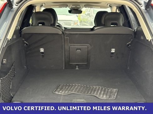 Certified 2023 Volvo XC60 B5 Ultimate image 39