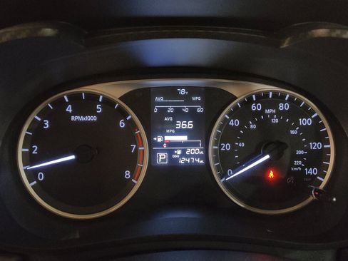Used 2025 Nissan Versa S w/ Trunk Package FWD image 23