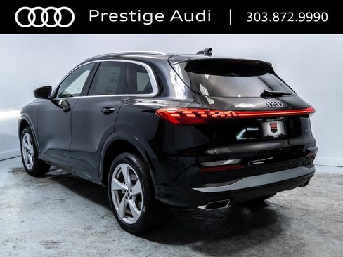 Used 2025 Audi Q5 Premium Plus w/ Premium Plus image 4