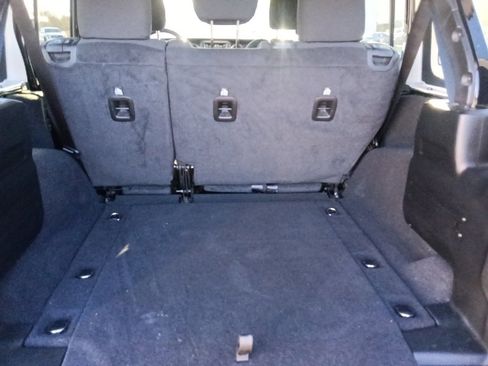 Used 2021 Jeep Wrangler Unlimited Sport w/ Technology Group image 26