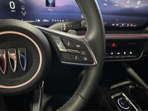 Certified 2025 Buick Envision Preferred image 21