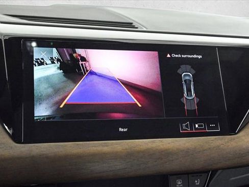 Used 2023 Audi e-tron GT Premium Plus image 14