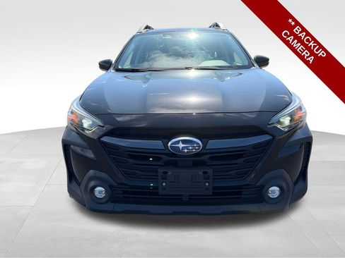 Used 2023 Subaru Outback Premium AWD/4WD image 11