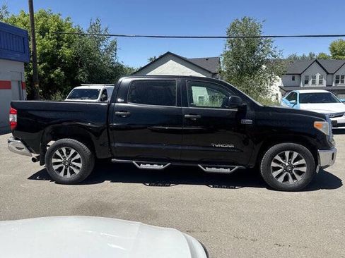 Used 2015 Toyota Tundra SR5 w/ SR5 Upgrade Package RWD image 3