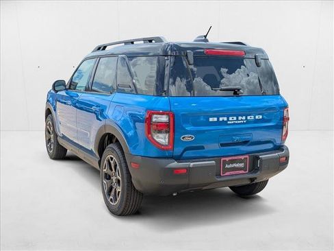 New 2025 Ford Bronco Sport Outer Banks w/ Outer Banks Tech Package+ AWD/4WD image 9