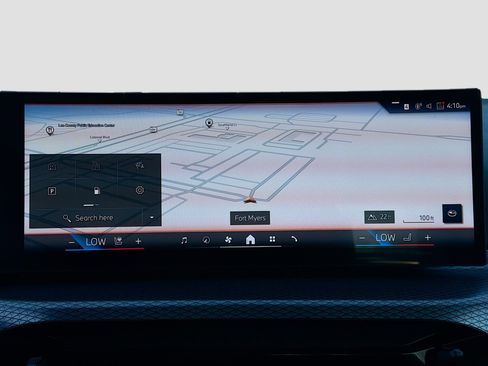 Used 2025 BMW 430i Convertible image 29