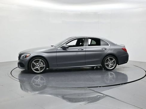 Used 2017 Mercedes-Benz C 300 4MATIC Sedan image 6