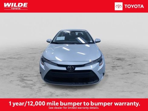 Certified 2025 Toyota Corolla LE image 4