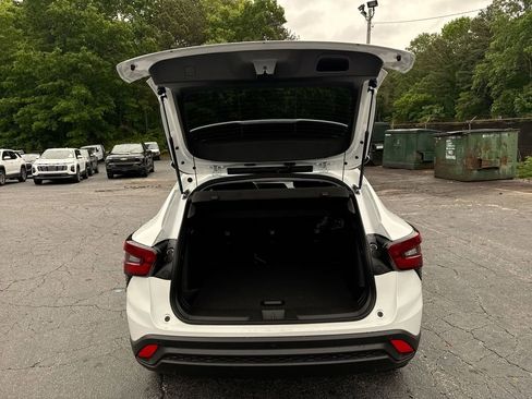 New 2026 Chevrolet Trax LT w/ Driver Confidence Package FWD image 33