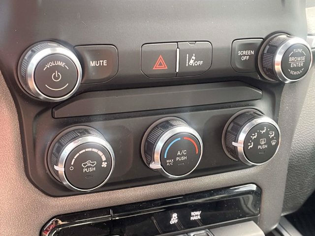 Used 2021 RAM 1500 Big Horn AWD/4WD image 19