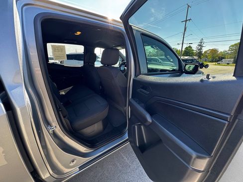 Used 2024 Chevrolet Colorado Trail Boss w/ LPO, Skid Plate Package AWD/4WD image 30
