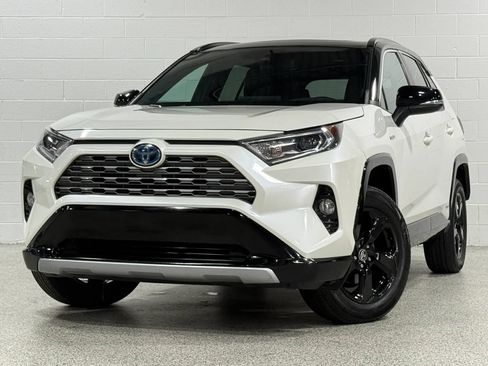 Used 2021 Toyota RAV4 XSE w/ XSE Grade Weather Package AWD/4WD image 2