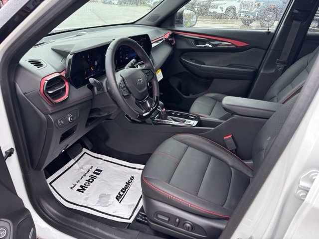 Certified 2026 Chevrolet TrailBlazer RS w/ Convenience Package AWD/4WD image 9