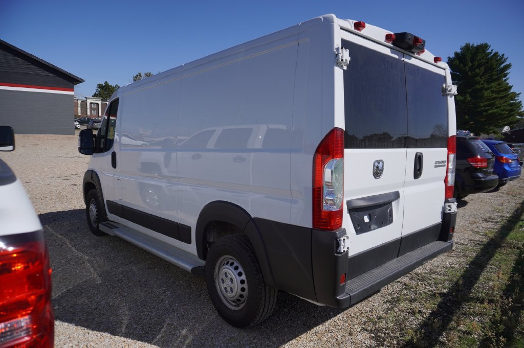 Used 2025 RAM ProMaster 2500 w/ U-Haul Equipment Group FWD image 4