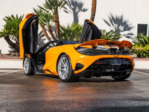 New 2026 McLaren 750S Spider image 32
