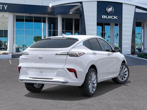 New 2026 Buick Envista Avenir image 4