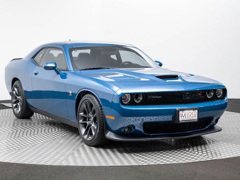 Used 2020 Dodge Challenger R/T Scat Pack w/ Plus Package image 4
