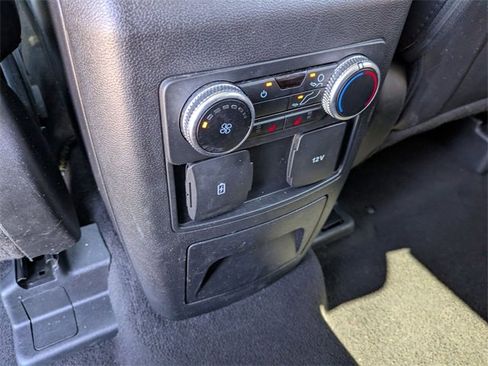 Used 2023 Ford Explorer Limited image 29