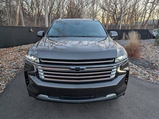 Used 2021 Chevrolet Tahoe High Country w/ Premium Package AWD/4WD image 8
