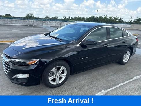 Used 2024 Chevrolet Malibu LT FWD image 1