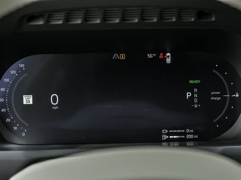 Used 2025 Volvo XC90 T8 Plus w/ Protection Package Premier image 40